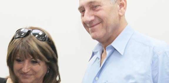 אהוד אולמרט שולה זקן  / צלם: אריאל ירוזלימסקי